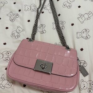 Rare Coach Pink Croc Embossed Chain Bag – Like New